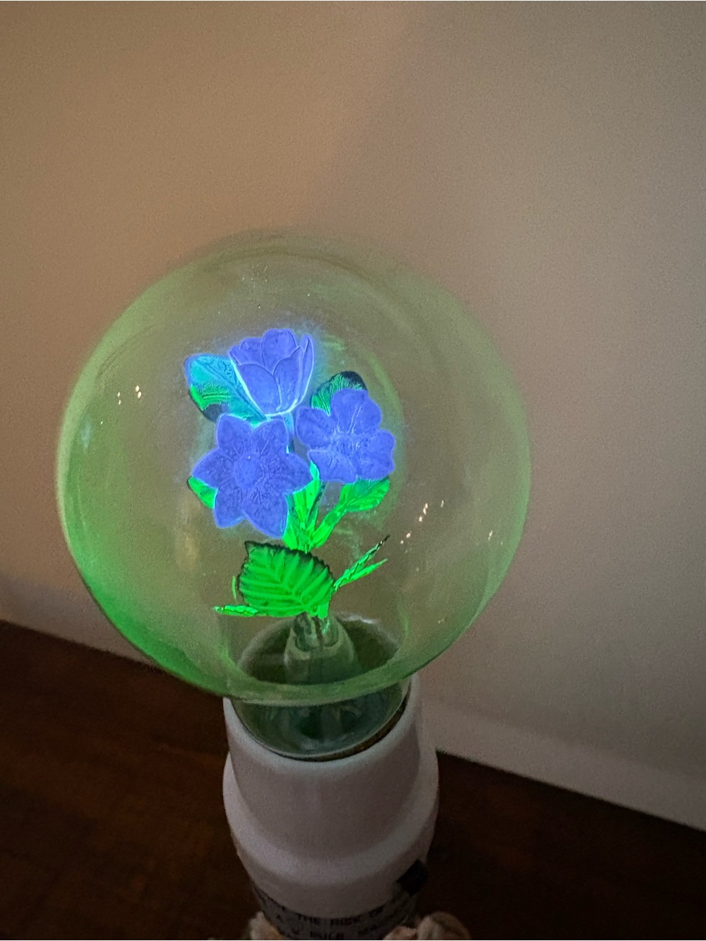 Vintage Aerolux Figural Lightbulb 1930’s-1970’s